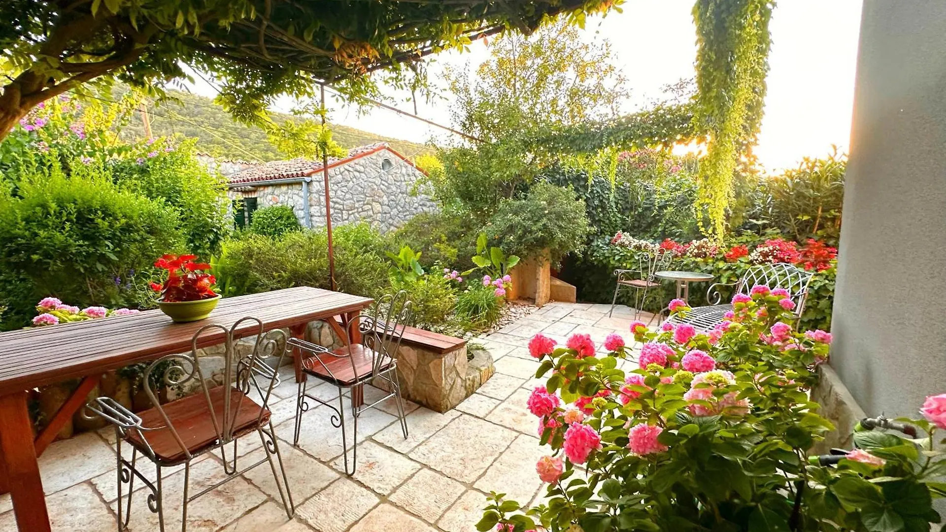 Apartments Cvita Veli Losinj