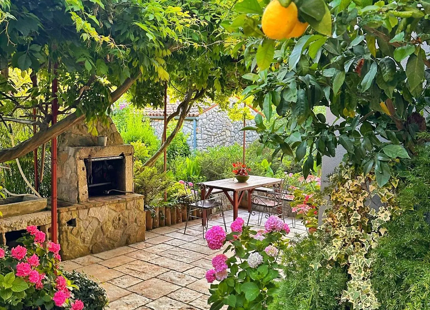Apartments Cvita Veli Losinj