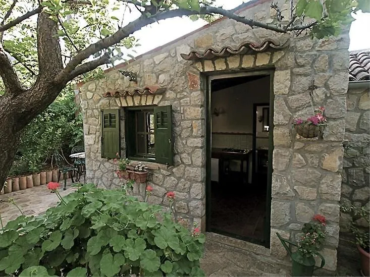 Apartments Cvita Veli Losinj