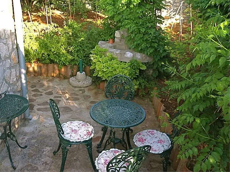 Apartments Cvita Veli Losinj